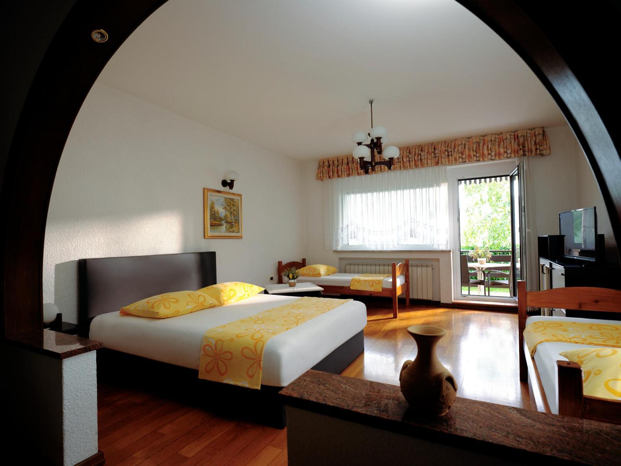 Apartments Ab Izola Εξωτερικό φωτογραφία